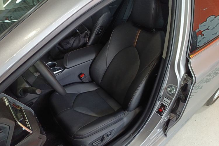 Used Toyota Camry 2021 2.0G Luxury Edition