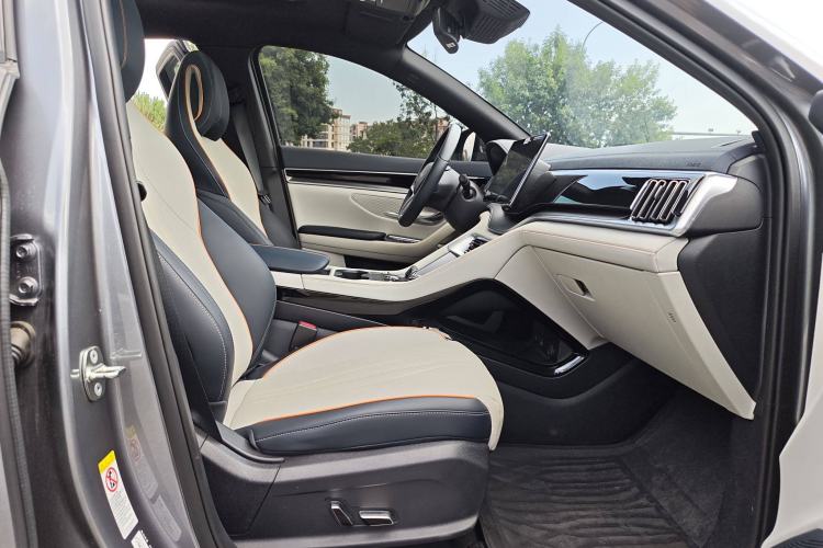 Used BYD Song PLUS New Energy 2024 Honor Edition EV 520km Flagship Model
