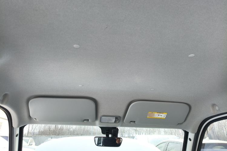 Used Wuling Zhiguang New Energy 2025 Model 305km Ambitious Edition