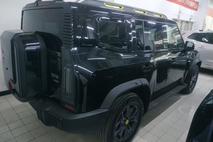 Used Jetour Traveler 2023 2.0T All-Wheel Drive CrossPRO+
