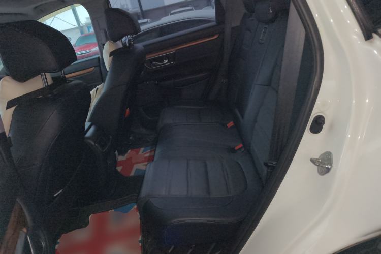 Used Honda CR-V 2017 240TURBO CVT Front-Wheel Drive Fashion Edition