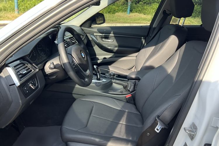 Used BMW 3 Series 2017 320Li Fashion Model