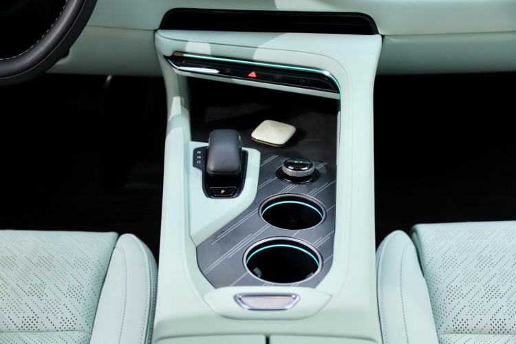 Used Zeekr 001 2025 WE Edition 100 kWh Rear-Wheel Drive