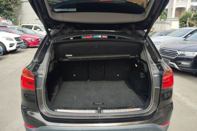 Used BMW X1 2018 sDrive20Li Leading Model
