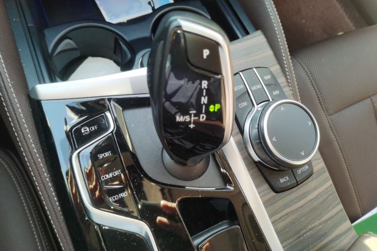 Used BMW 5 Series 2022 Second Facelift 530Li Leading Edition Luxury Package