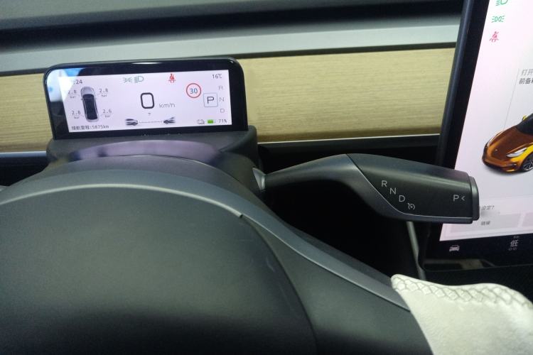 Used Tesla Model 3 2019 Standard Range Rear-Drive Upgraded Version
