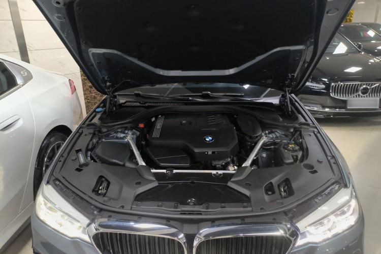 Used BMW 5 Series 2020 525i M Sport Package
