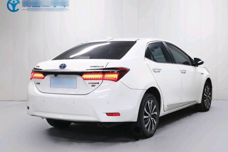 Used Toyota Corolla 2016 Dual-Engine 1.8L E-CVT Elite Edition
