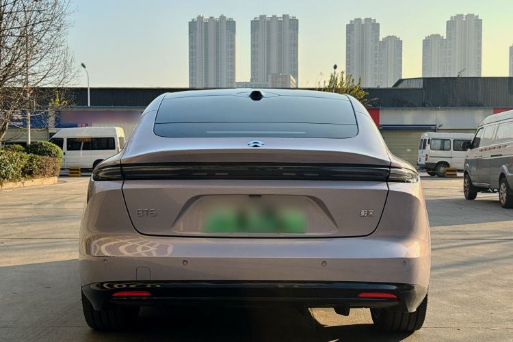 Used Nio ET5 2025 75 kWh