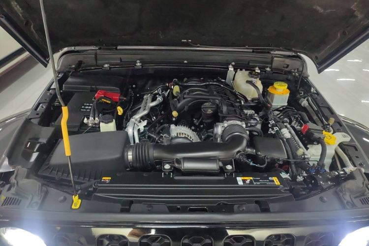 Used  Gladiator 2022 3.6L Pioneer Edition
