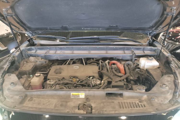 Used Toyota Highlander 2022 Dual-Engine 2.5L Four-Wheel Drive Prestige Version 7 Seats
