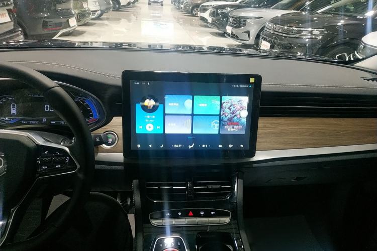 Used Skyworth EV6 2023 410 Cultural & Tourism - ZhiDa Edition