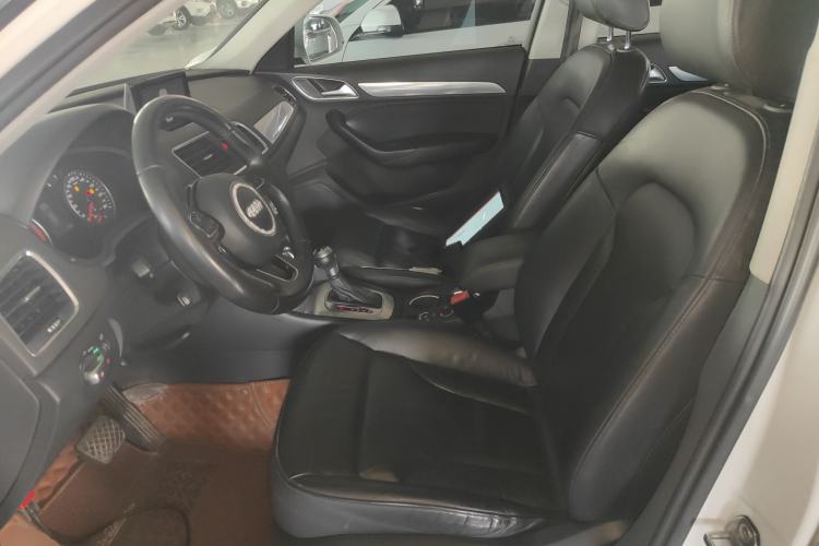 Used Audi Q3 2015 35 TFSI quattro Technology Edition
