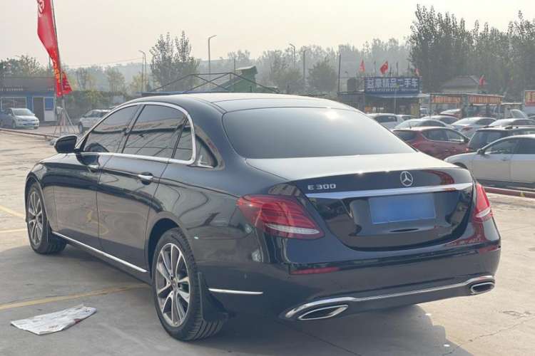 Used Mercedes-Benz E-Class 2018 E 300 L Stylish Model
