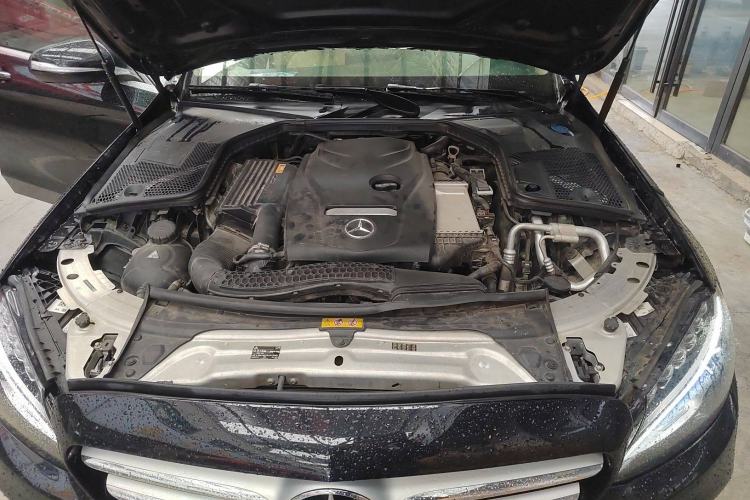 Used Mercedes-Benz C-Class 2017 Facelift C 200 L Sport Edition