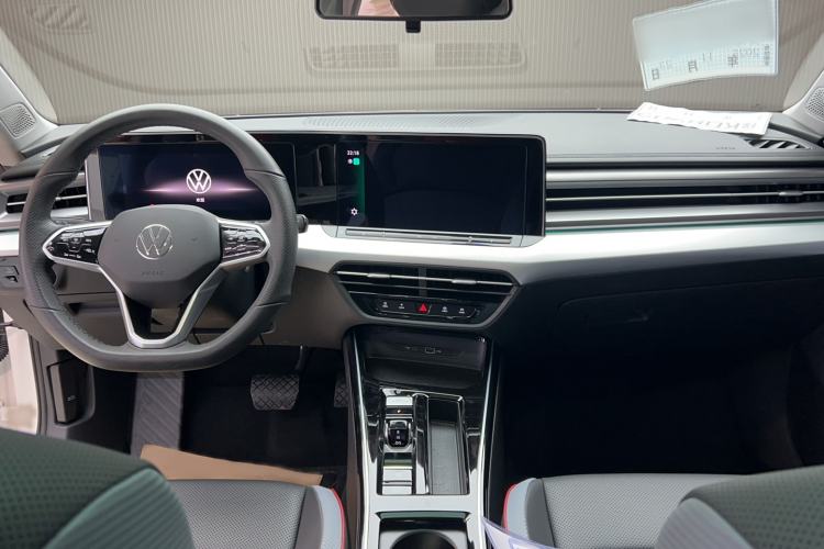 Used Volkswagen Lamando 2023 Lavida L 280TSI DSG Cool & Spicy Edition
