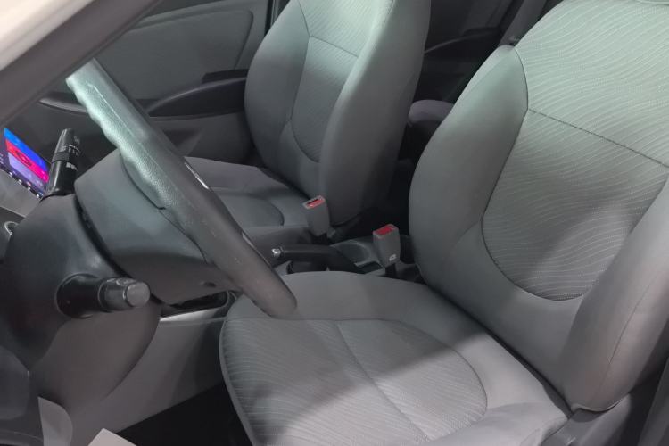 Used Hyundai Verna 2014 1.4L Manual Top-Tier Model TOP
