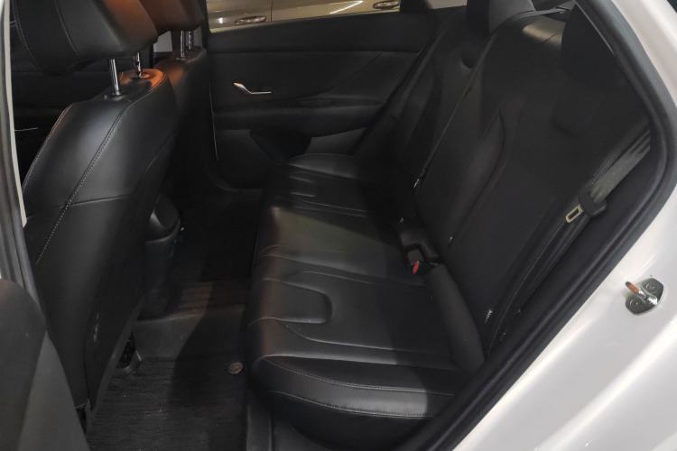 Used Hyundai Elantra 2021 1.5L CVT GLX Elite Edition
