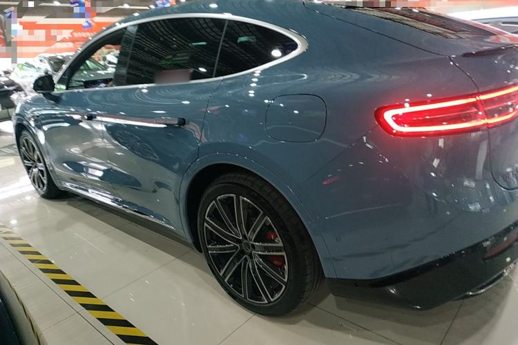 Used Hima Luxeed R7 2024 All-Electric 736 km Ultra
