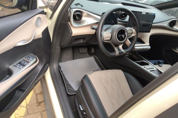 Used BYD Dolphin 2025 420km Free Edition
