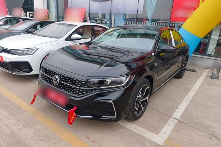 Used Volkswagen Passat 2025 Outstanding Model 380TSI Starry Dragon Edition