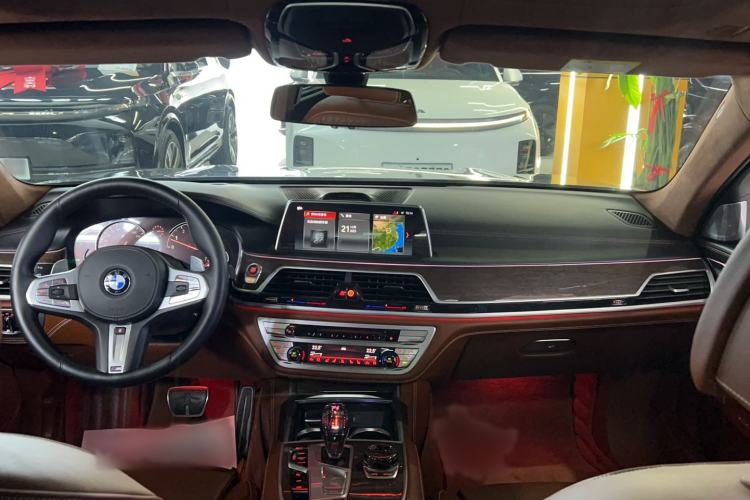 Used BMW 7 Series 2018 740Li xDrive Luxury Edition M Sport Package
