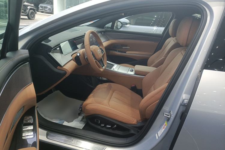 Used BYD Han L 2025 EV Four-Wheel Drive LiDAR Flagship Model
