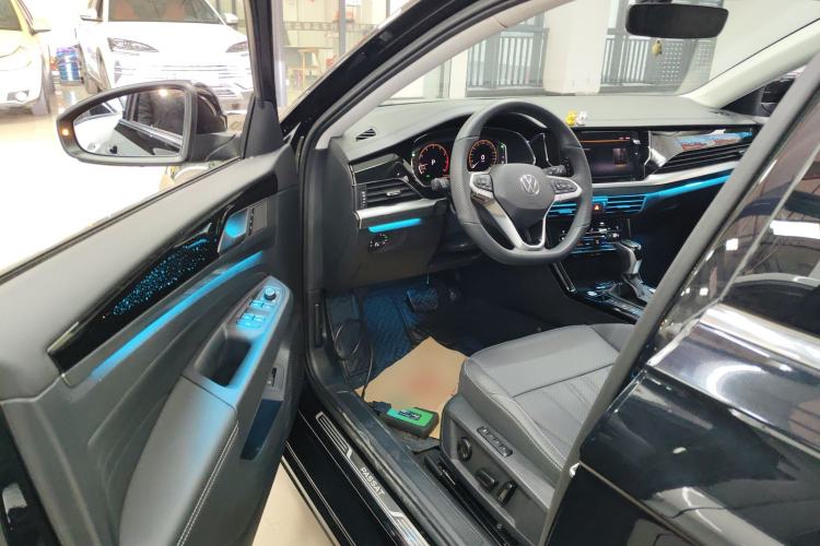 Used Volkswagen Passat 2025 Outstanding Model 330TSI Starry Elite Edition