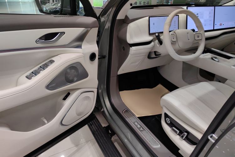 Used Wey Lanshan 2025 Four-Wheel Drive Max
