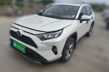 Used Toyota RAV4 2022 2.0L CVT Two-Wheel Drive Fashion Edition
