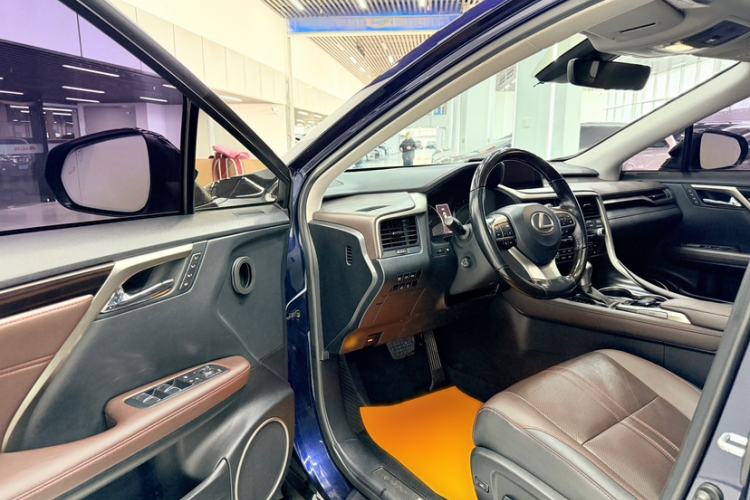 Used Lexus RX 2016 300 4x4 Luxury Edition China V Standard
