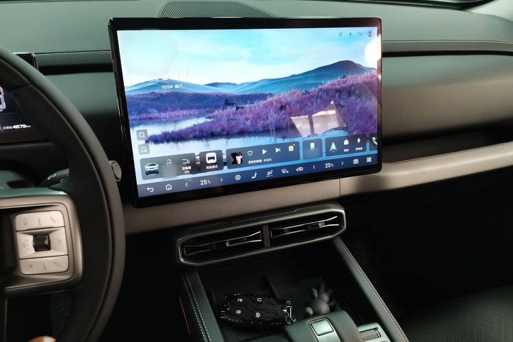 Used  Titanium 3 2025 501KM All-Wheel Drive Intelligent Driving Ultra Version
