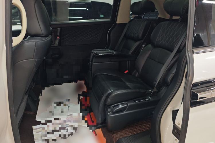 Used Honda Elysion 2019 2.0L Hybrid Supreme Edition
