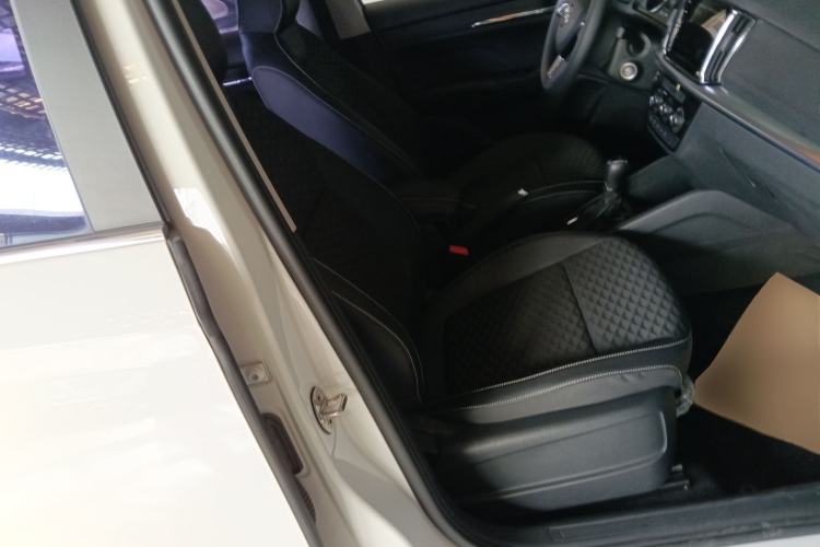 Used Skoda Kamiq 2020 1.5L Automatic Comfort Edition
