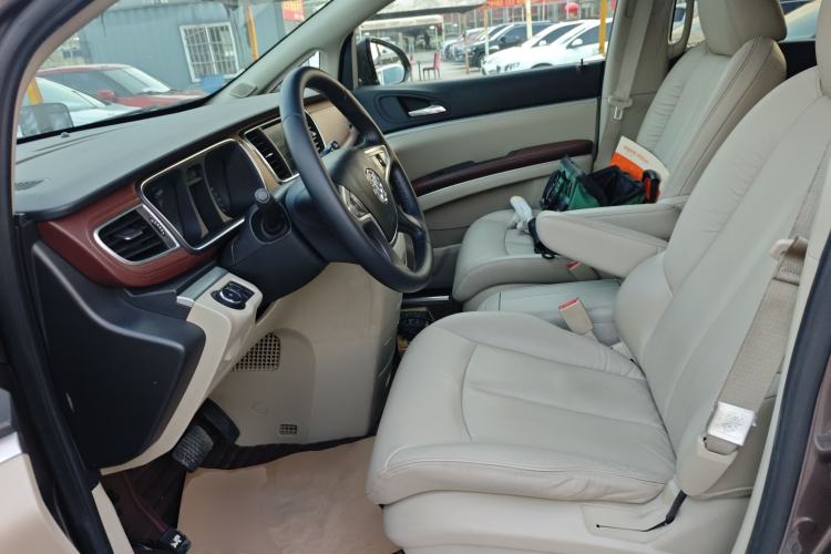 Used Buick GL8 2017 25S Luxury Version China V Standard
