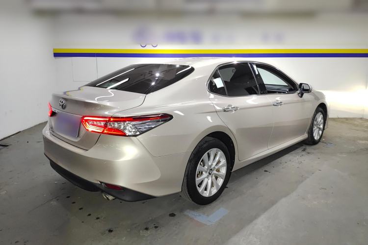 Used Toyota Camry 2019 Revised Version 2.0G Luxury Edition