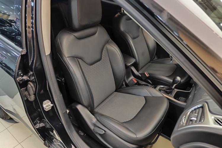 Used  Compass 2017 200T Automatic Comfort Edition
