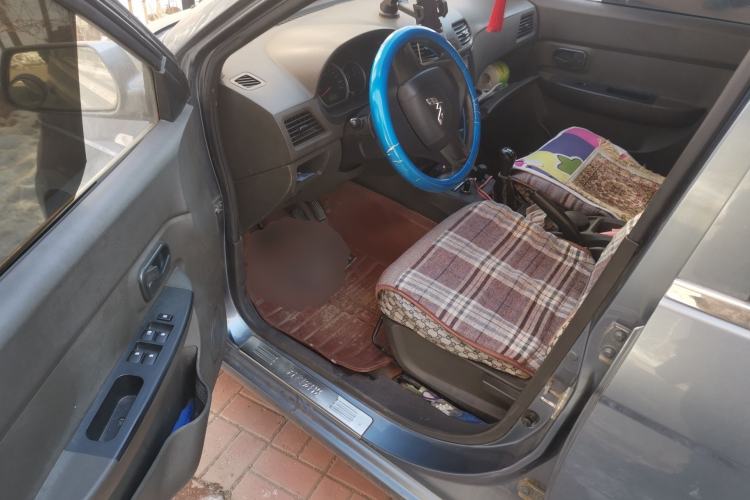 Used Wuling Hongguang 2013 1.5L Standard Version
