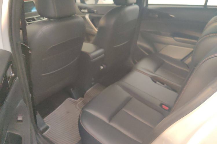 Used Mitsubishi Eclipse Cross 2019 1.5T CVT Two-Wheel Drive Dream Edition China VI Standard
