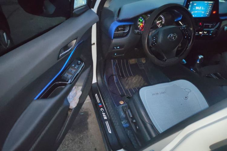 Used Toyota C-HR 2021 2.0L Luxury Edition
