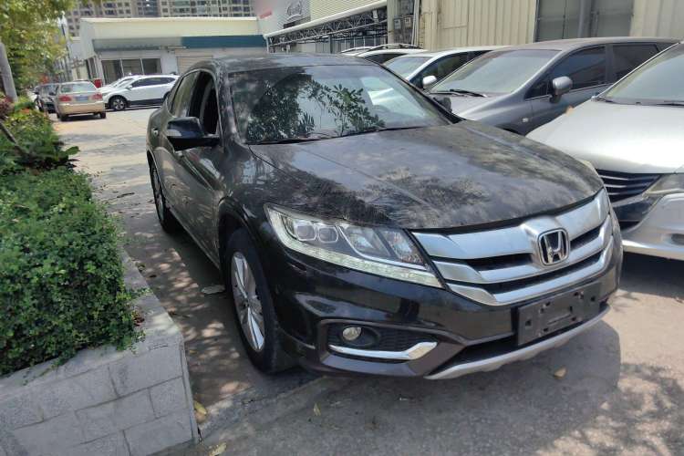 Used Honda Crosstour 2014 2.4L Luxury Edition
