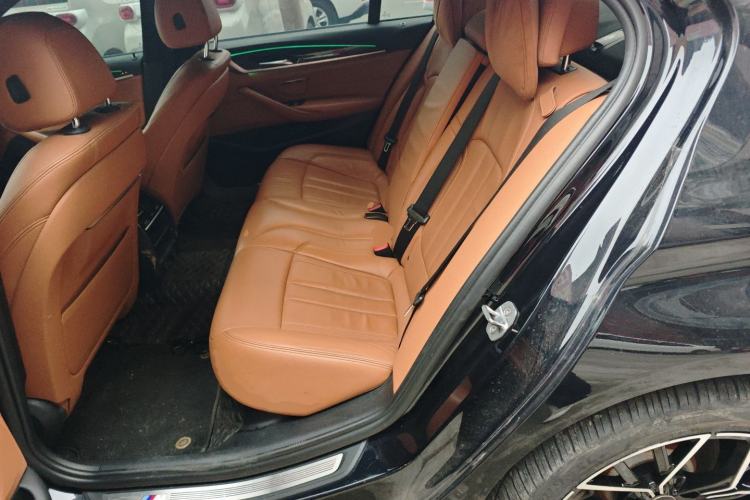 Used BMW 5 Series 2019 530Li Leading Model M Sport Package
