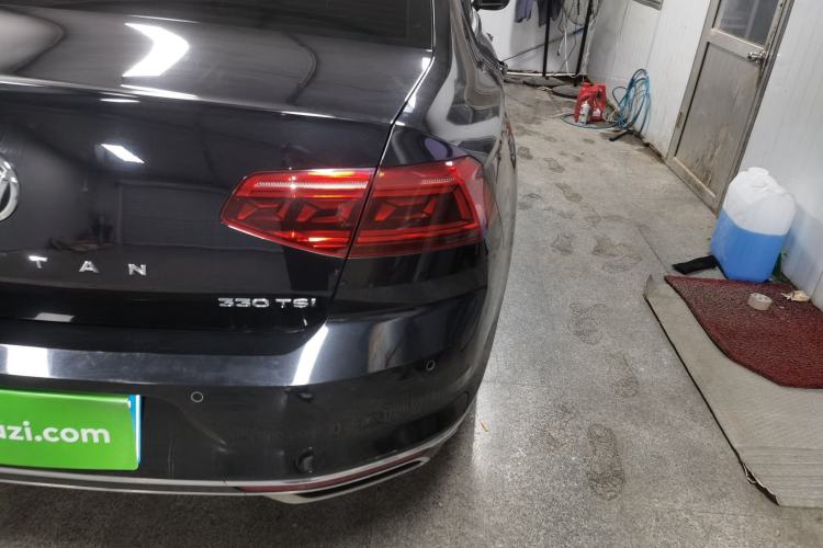 Used Volkswagen Magotan 2020 330TSI DSG Leading Model
