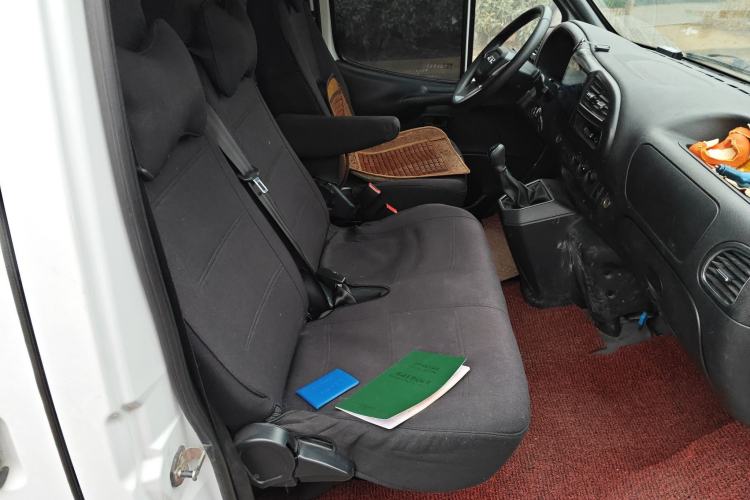 Used JMC Transit 2021 2.8T Space King Standard Version Short Wheelbase Mid-Height Roof 6-Seater Diesel Euro VI JX493
