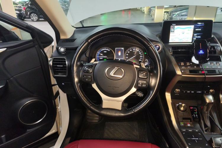 Used Lexus NX 2020 300h Front-Drive FENGSHANG Version China VI Standard