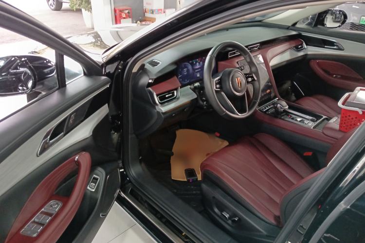 Used Hongqi H5 2024 2.0T Automatic Smart Connect Flagship Edition
