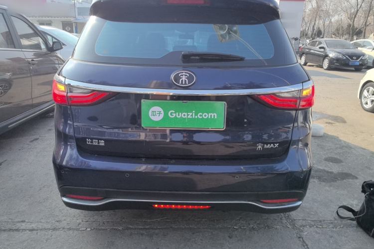 Used BYD Song MAX 2017 1.5T Automatic Smart Connect Luxury 7-Seater