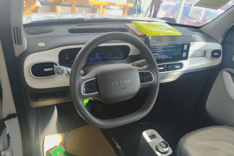 Used  Panda 2025 210km Panda Kart
