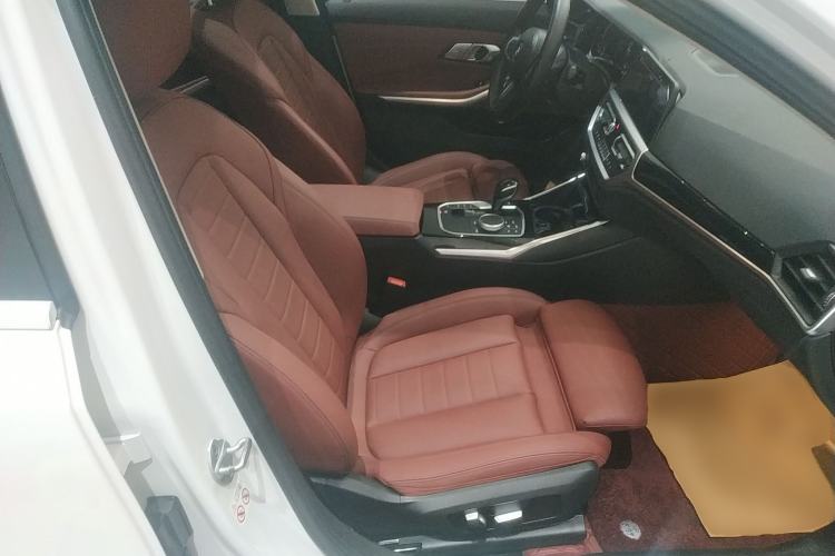 Used BMW 3 Series 2021 Facelifted 320Li M Sport Package
