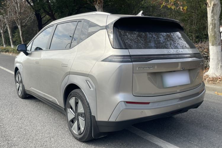 Used AION Y 2023 Plus 510 Enjoy Edition
